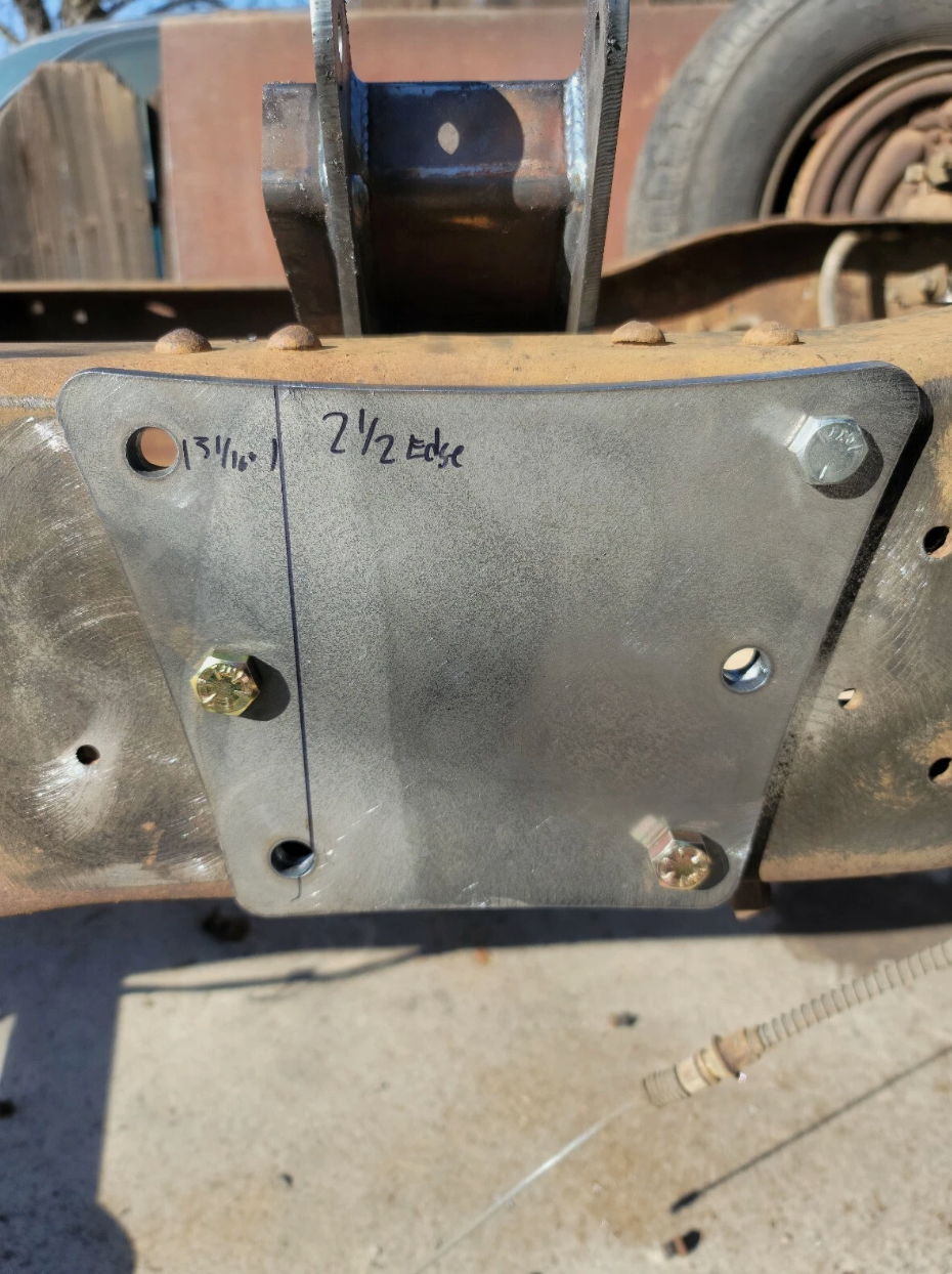 73-87 C20 & C30 WELD ON 4 LINK W/ CANTILEVER W/ WATTS LINK AND STEP NOTCH